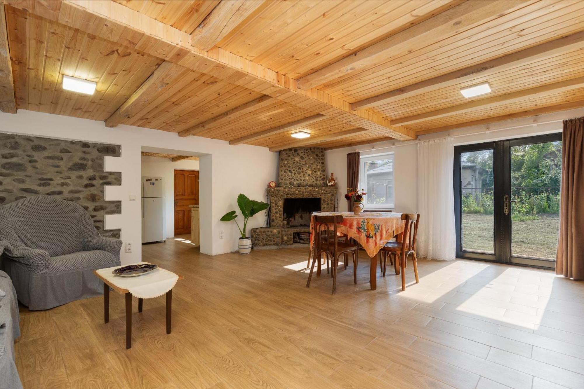 La-Marti, Idyllische Unterkunft Mit Kamin Bagdati Extérieur photo